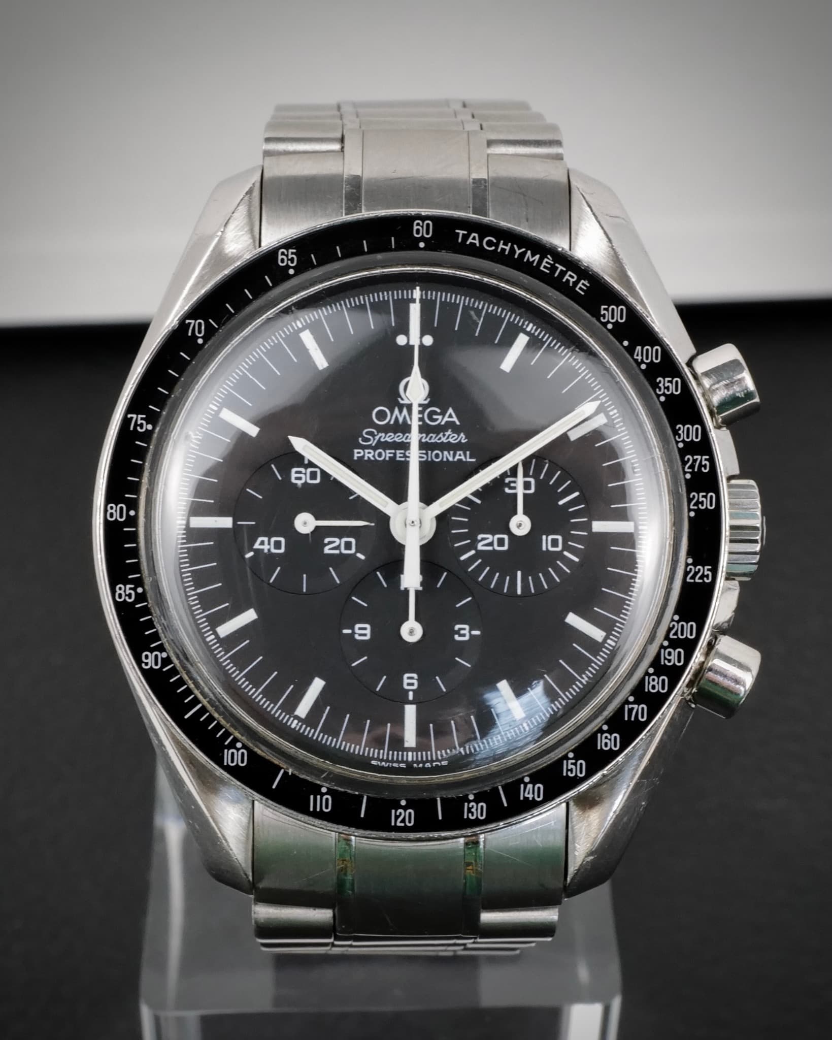 Omega Speedmaster Professional