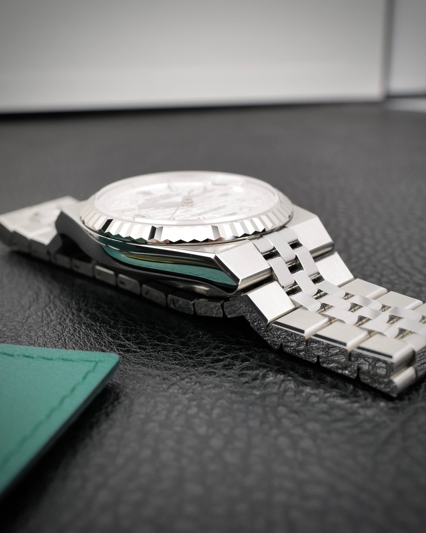 Rolex Land-Dweller — photo 5
